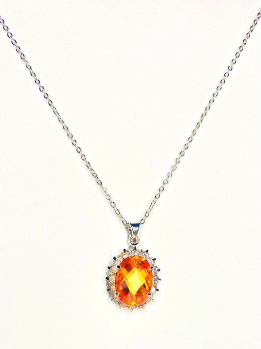 Helo topaz necklace