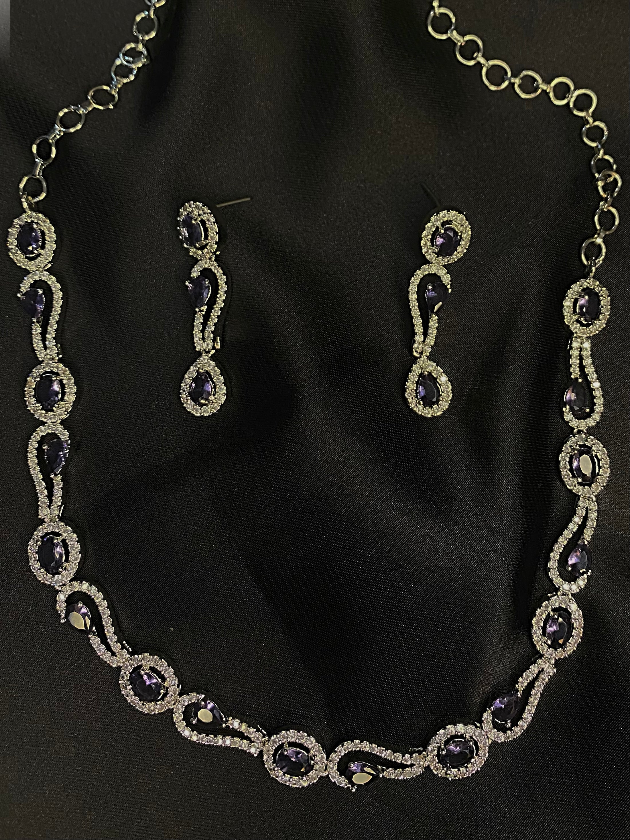 Plum Silver Set